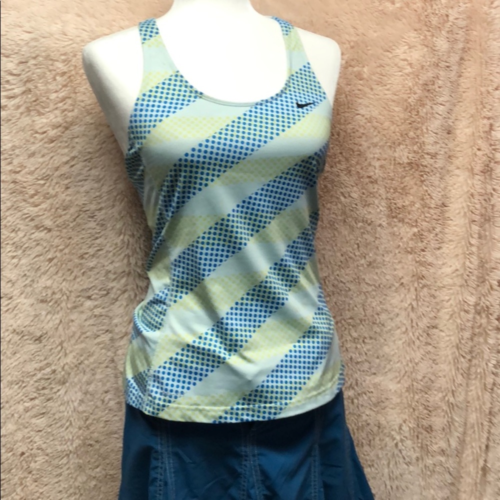 NIKE DRI-FIT TANK.   EUC